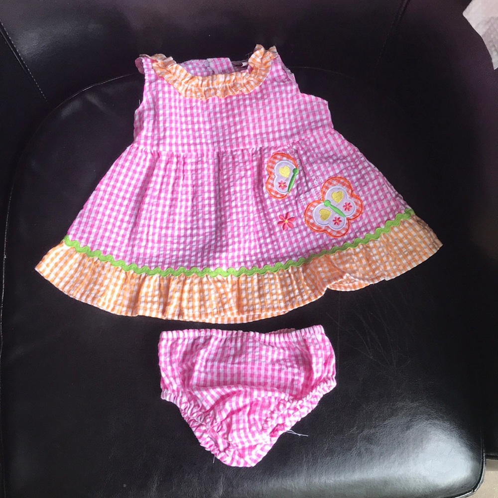 Girls dress